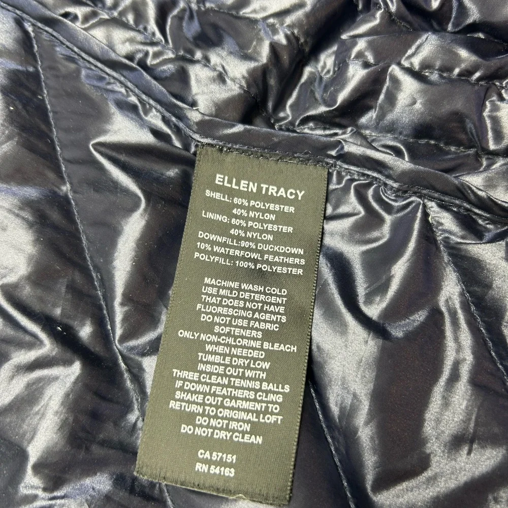 Ellen Tracy chic cozy